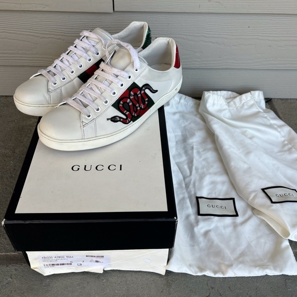 GUCCI Sneakers with Snake Design for men - Picture 1 of 10